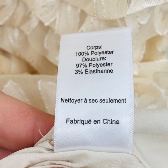 ASTR the Label Erina Ruched Short Puff Sleeve Mini Dress M Cream Lacy Bridal - Picture 7 of 8